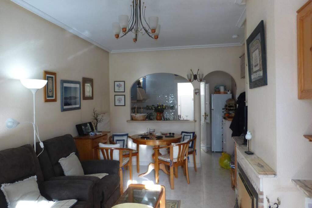 Maison Climatisee Avec Solarium, Wifi Et Piscine Dehesa de Campoamor  Luaran gambar